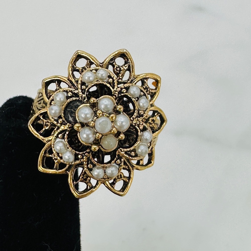 Vintage Cocktail Ring Victorian Revival Gold Tone Filigree Faux Pearl Adjustable - Picture 4 of 9